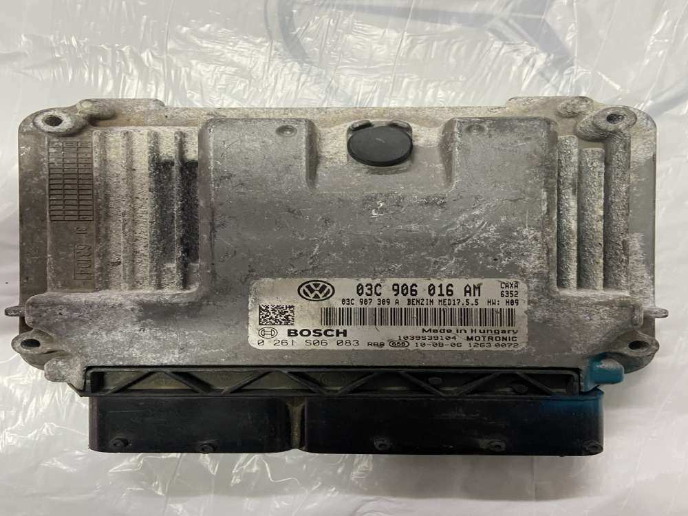 0261S06083 03C906016AM MED17.5.5 Volkswagen Golf Motor Beyni