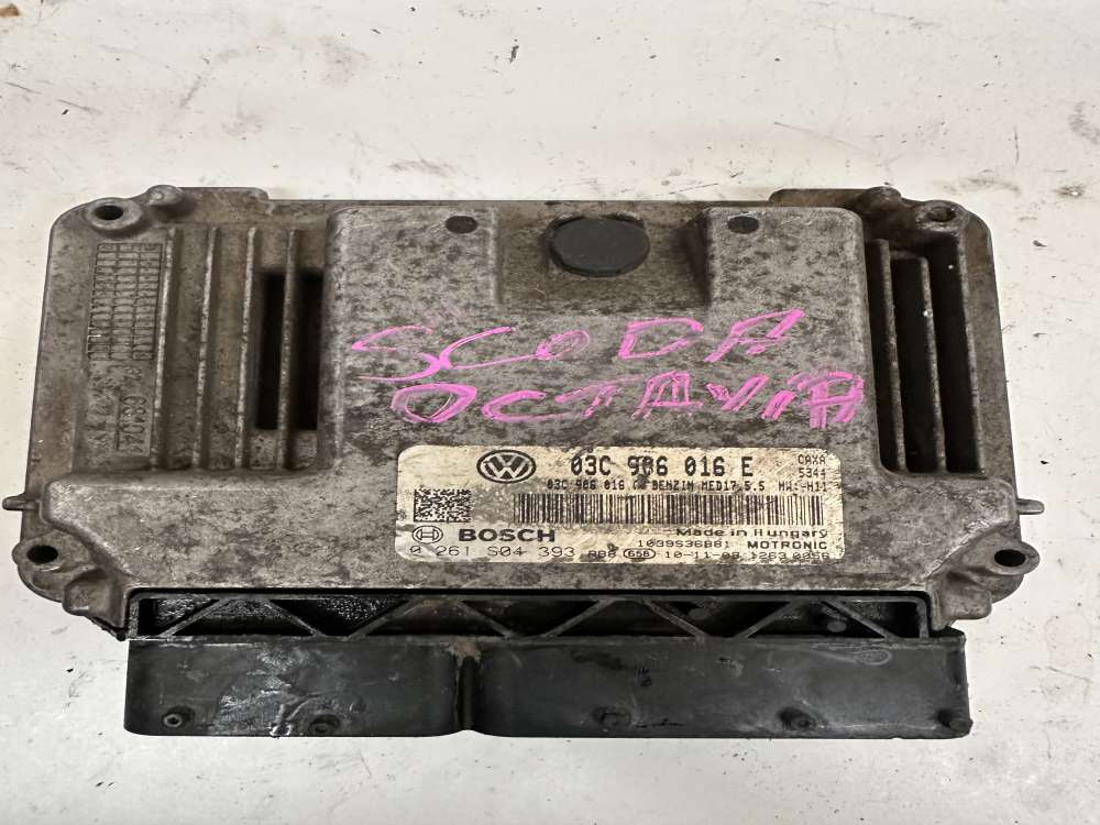 SKODA OCTOVİA 1.4 MOTOR BEYNİ 03C906016E 03C906016C 0261S04393