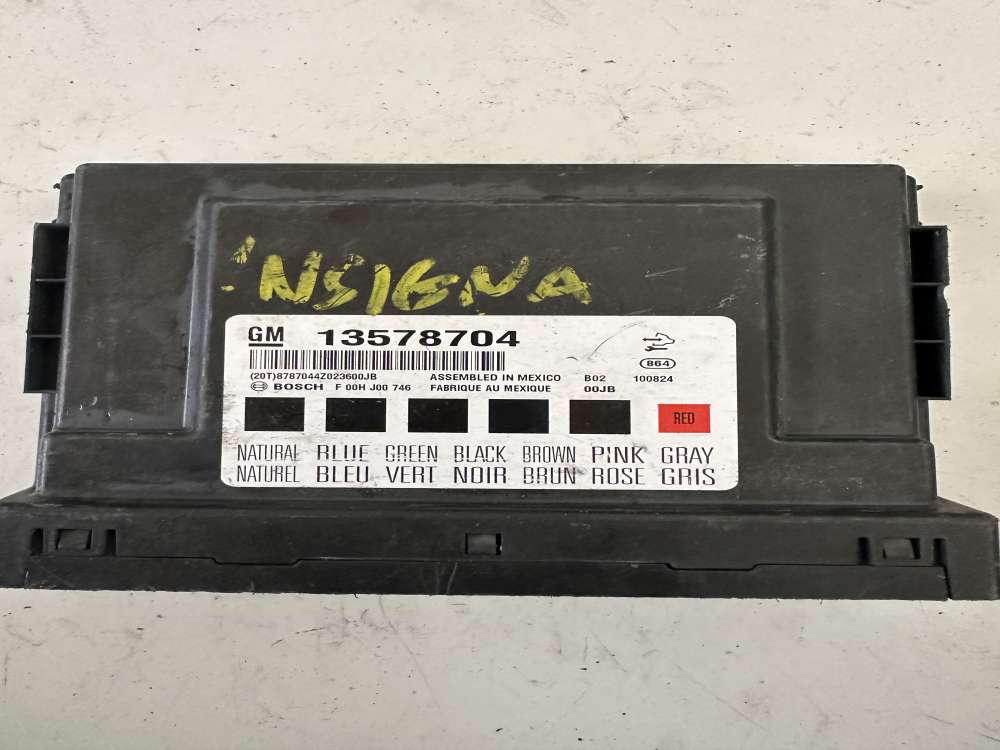 13578704 OPEL INSIGNIA GÖVDE KONTROL ÜNİTESİ BCM BEYNİ
